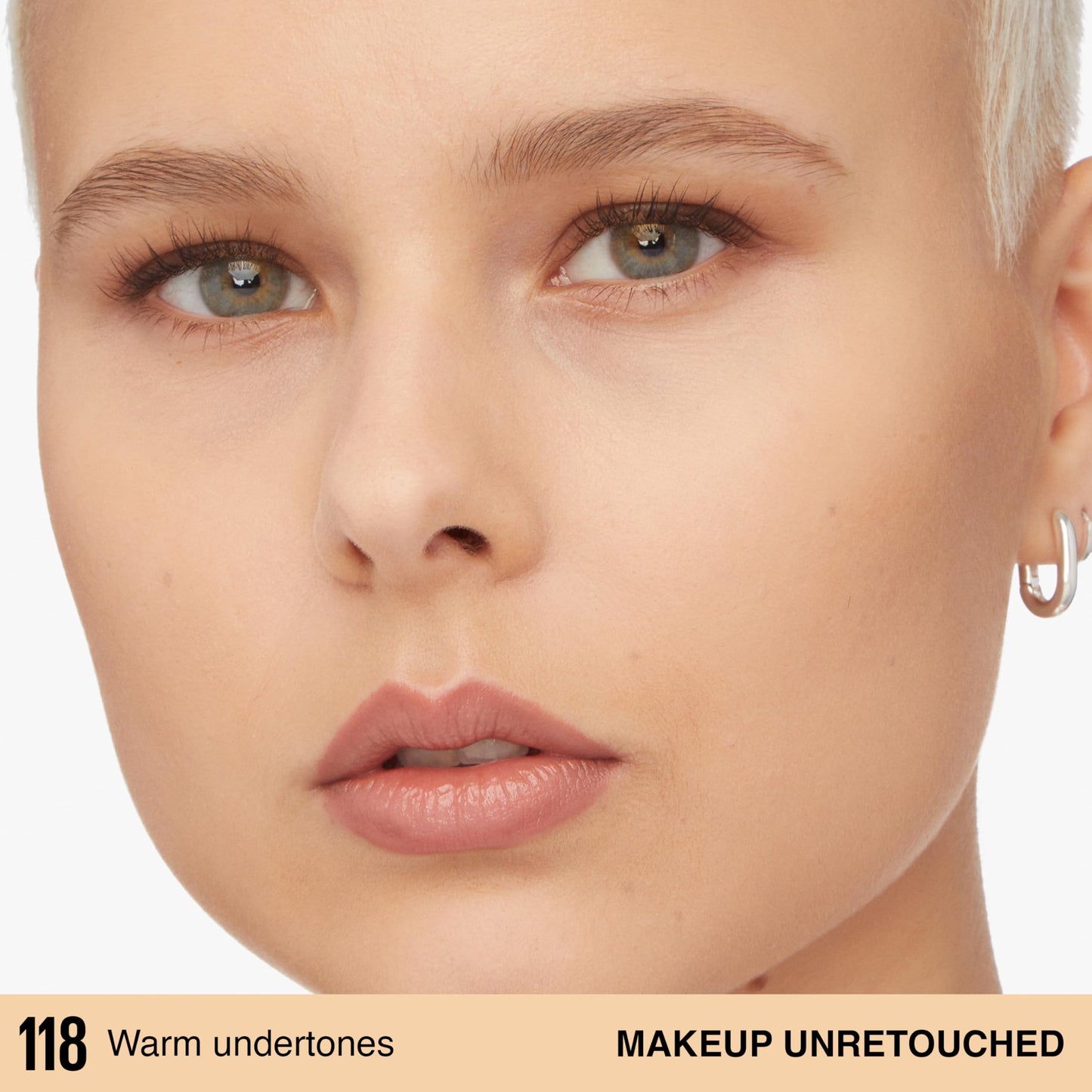 Maybelline Super Stay Lumi-Matte Foundation, Lightweight and Buildable Full Coverage Foundation Makeup For Up To 30HR Wear, 220, 1 Count