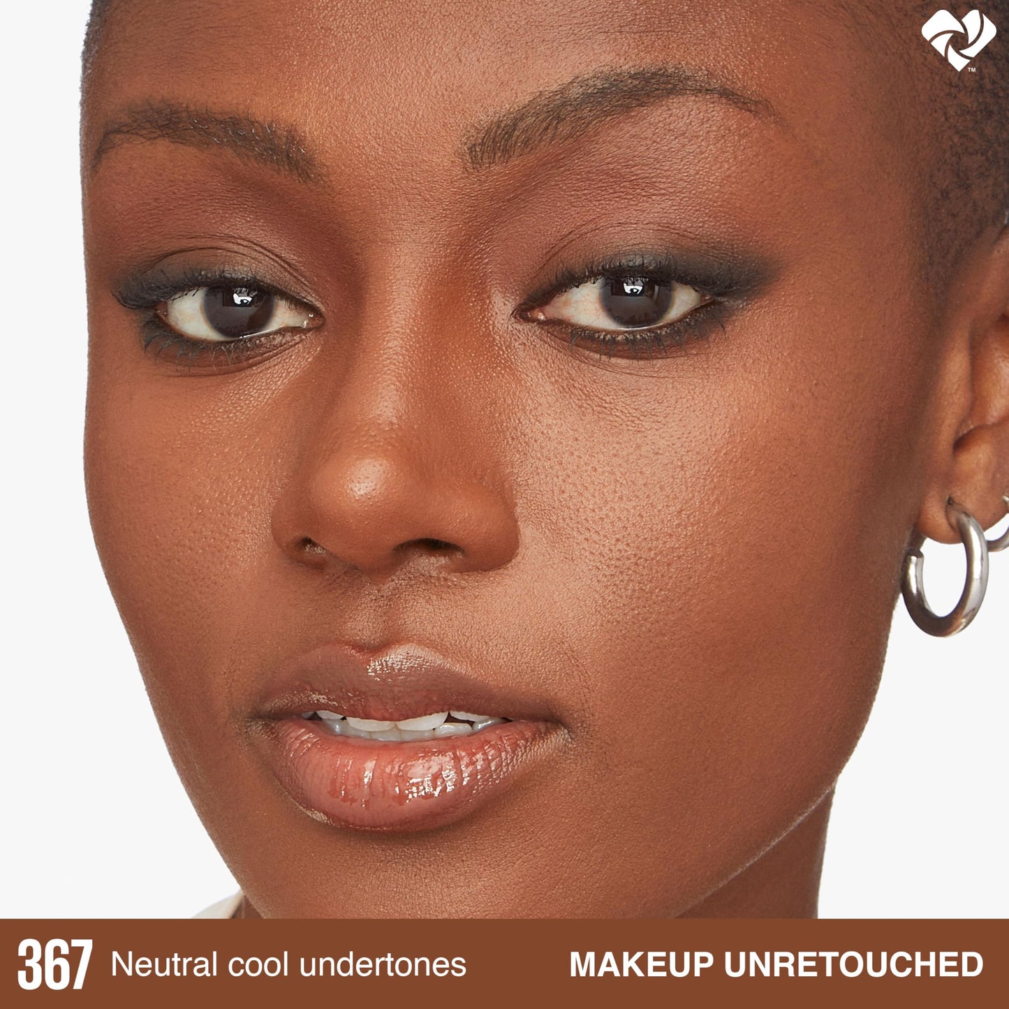 Maybelline Super Stay Lumi-Matte Foundation, Lightweight and Buildable Full Coverage Foundation Makeup For Up To 30HR Wear, 220, 1 Count